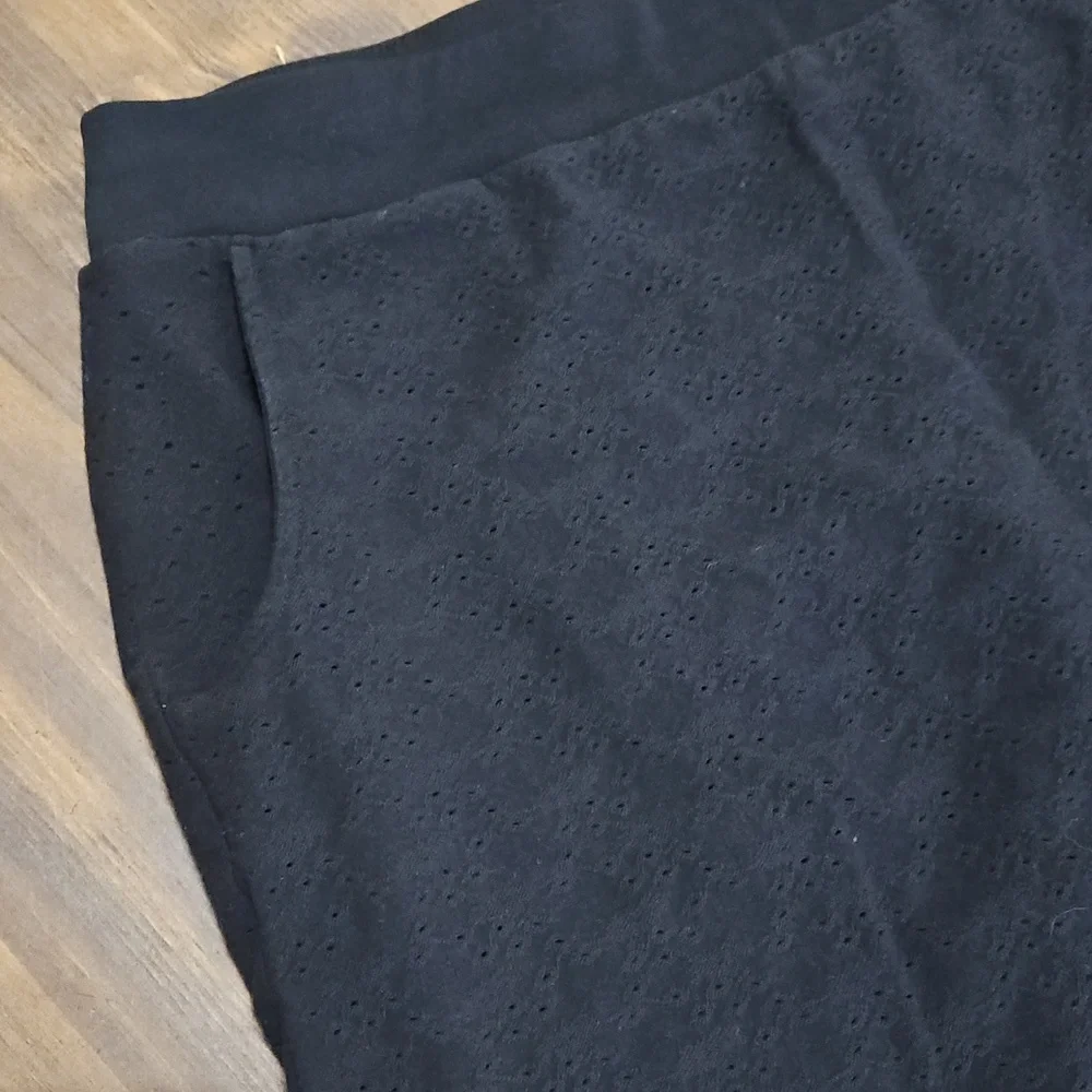 Chico's Classic Black Mini Skort